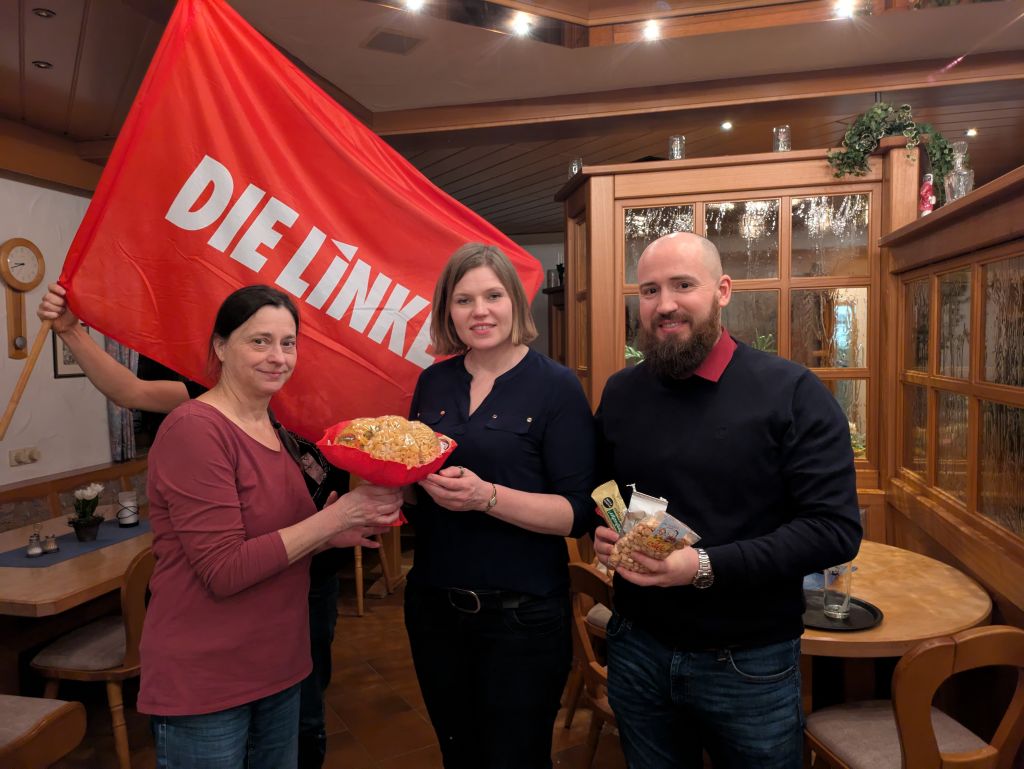 Kreisvorsitzende Brigitte Garreis, Spitzenkandidatin Sahra Mirow, Kreisvorsitzender Robert Binder